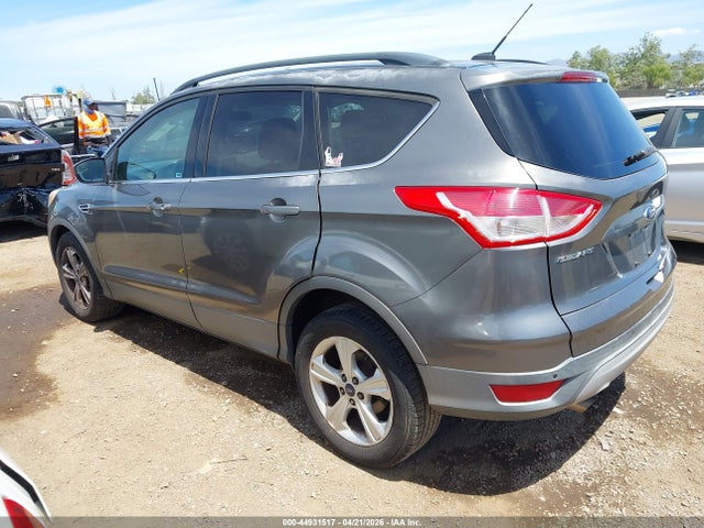 1FMCU0GX0EUA77614 Ford ESCAPE SE