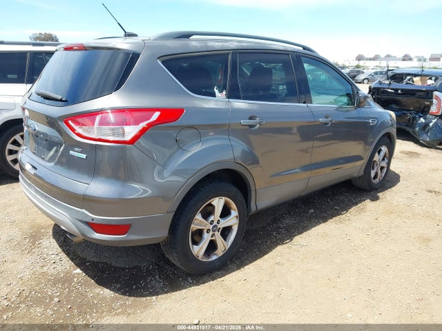 1FMCU0GX0EUA77614 Ford ESCAPE SE