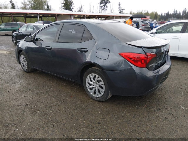 2T1BURHE6KC183270 Toyota COROLLA SE