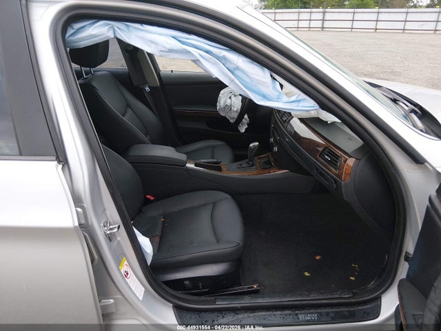 Продажа на аукционе авто 2008 Bmw 328xi, vin: WBAVC93508K056512, номер лота: 44931554