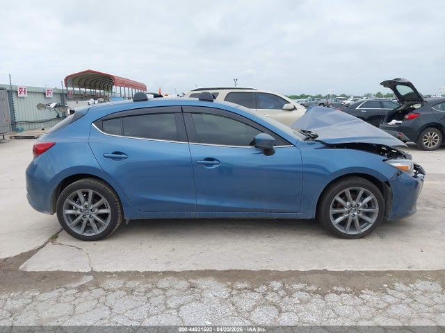 Aukcja sprzedaży 2018 Mazda Mazda3 Touring, vin: 3MZBN1L36JM188153, numer aukcji: 44931593