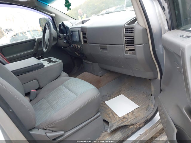 2005 Nissan Titan Se მანქანა იყიდება აუქციონზე, vin: 1N6AA06B35N526317, აუქციონის ნომერი: 44931597