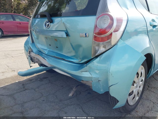 Продаж на аукціоні авто 2012 Toyota Prius C Two, vin: JTDKDTB30C1026036, номер лоту: 44931604