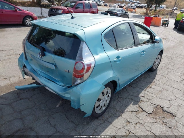 Продаж на аукціоні авто 2012 Toyota Prius C Two, vin: JTDKDTB30C1026036, номер лоту: 44931604