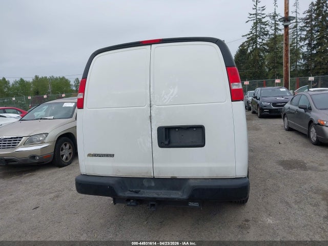 1GCWGAFP9R1101691 Chevrolet Express Cargo Rwd 2500 Regular Wheelbase Wt