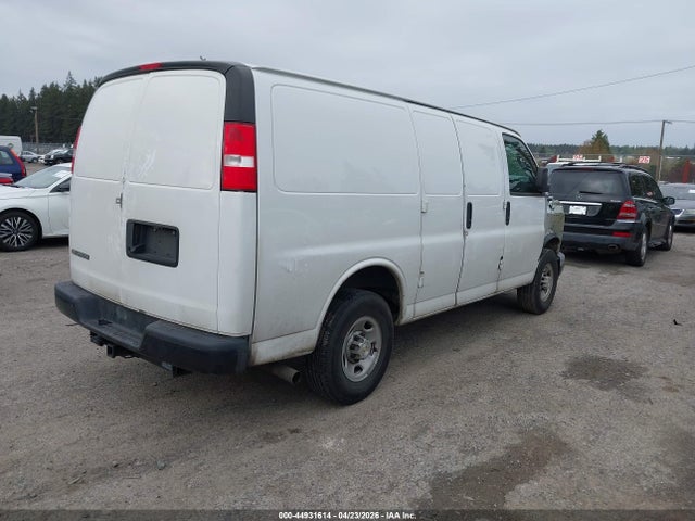 1GCWGAFP9R1101691 Chevrolet Express Cargo Rwd 2500 Regular Wheelbase Wt