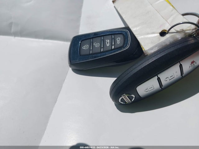 Продажа на аукционе авто 2015 Nissan Rogue Sv, vin: KNMAT2MV5FP556687, номер лота: 44931615