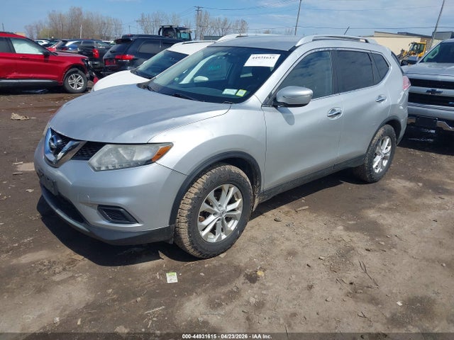 Продажа на аукционе авто 2015 Nissan Rogue Sv, vin: KNMAT2MV5FP556687, номер лота: 44931615