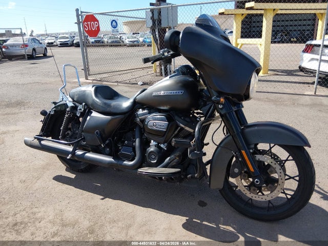 Harley-Davidson FLHXS 2020 1HD1KRP19LB674494 Image 13