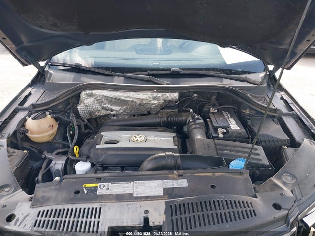 2016 Volkswagen Tiguan Se მანქანა იყიდება აუქციონზე, vin: WVGAV7AX0GW598071, აუქციონის ნომერი: 44931638