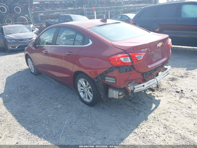 2019 Chevrolet Cruze Lt მანქანა იყიდება აუქციონზე, vin: 1G1BE5SM0K7107253, აუქციონის ნომერი: 44931648