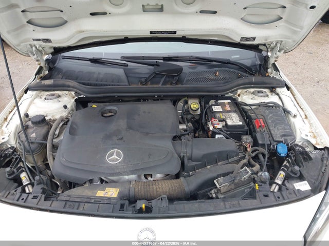44931657 :رقم المزاد ، WDCTG4EB0GJ223373 vin ، 2016 Mercedes-benz Gla 250 مزاد بيع