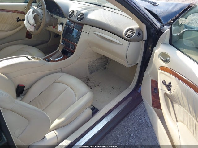 44931661 :رقم المزاد ، WDBTK56F68T094894 vin ، 2008 Mercedes-benz Clk 350 مزاد بيع
