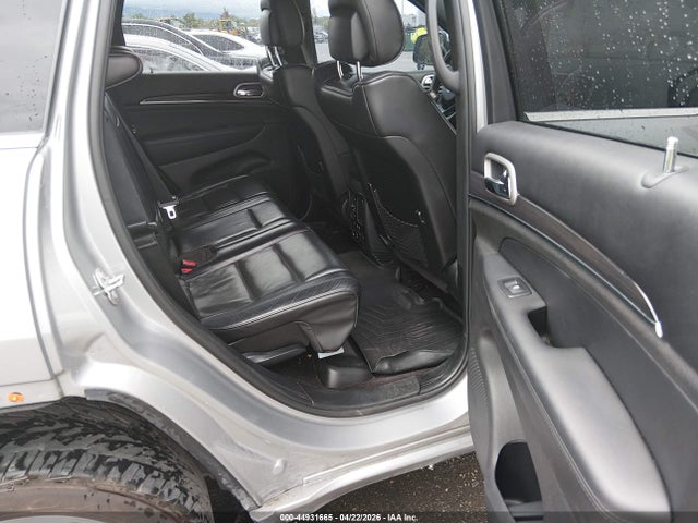 1C4RJFCG4JC334600 Jeep Grand Cherokee Overland 4x4
