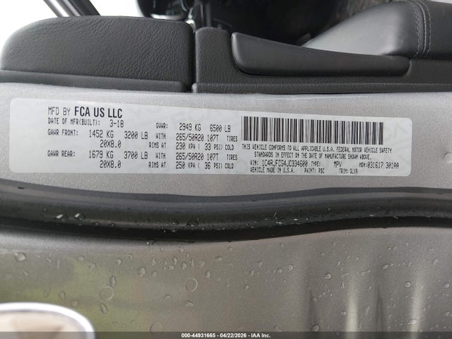 1C4RJFCG4JC334600 Jeep Grand Cherokee Overland 4x4