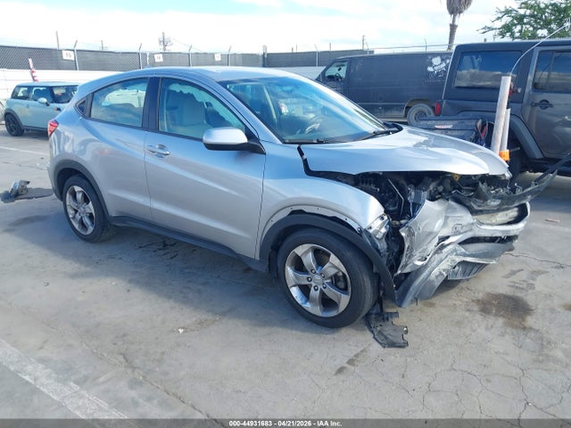 Aukcja sprzedaży 2018 Honda Hr-v Lx, vin: 3CZRU5H33JM712762, numer aukcji: 44931683