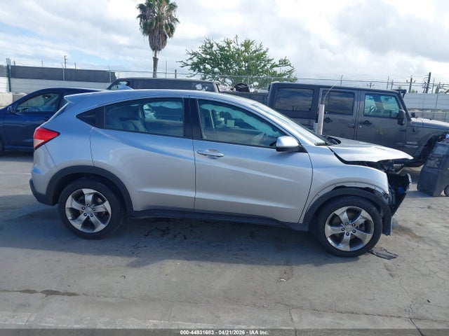 2018 Honda Hr-v Lx მანქანა იყიდება აუქციონზე, vin: 3CZRU5H33JM712762, აუქციონის ნომერი: 44931683