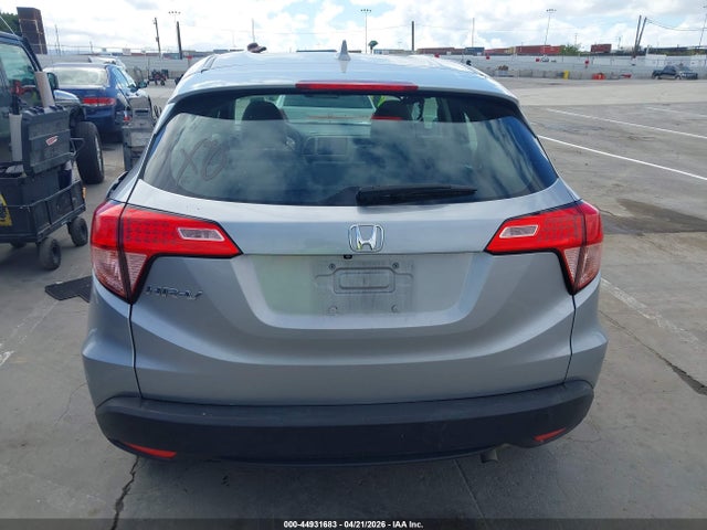 2018 Honda Hr-v Lx მანქანა იყიდება აუქციონზე, vin: 3CZRU5H33JM712762, აუქციონის ნომერი: 44931683