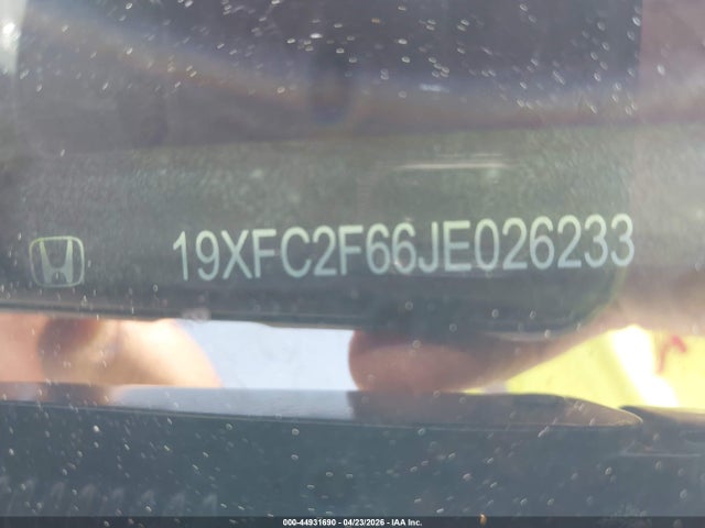 Продажа на аукционе авто 2018 Honda Civic Lx, vin: 19XFC2F66JE026233, номер лота: 44931690