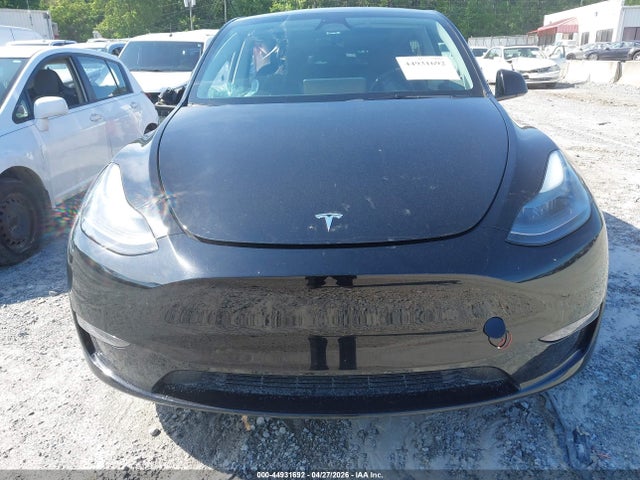 2023 Tesla Model Y მანქანა იყიდება აუქციონზე, vin: 7SAYGAEE2PF880108, აუქციონის ნომერი: 44931692