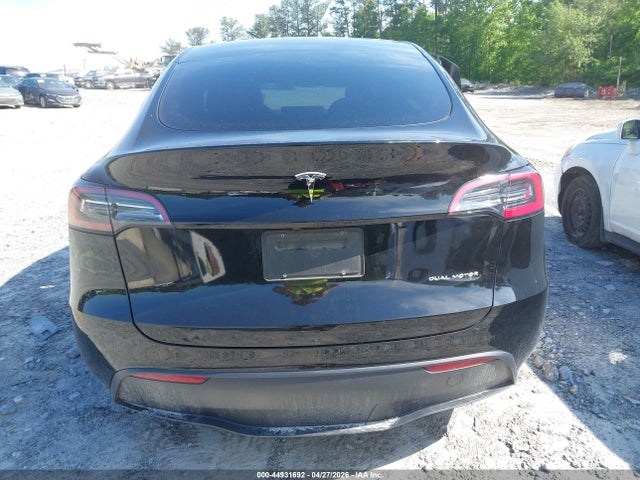 2023 Tesla Model Y მანქანა იყიდება აუქციონზე, vin: 7SAYGAEE2PF880108, აუქციონის ნომერი: 44931692