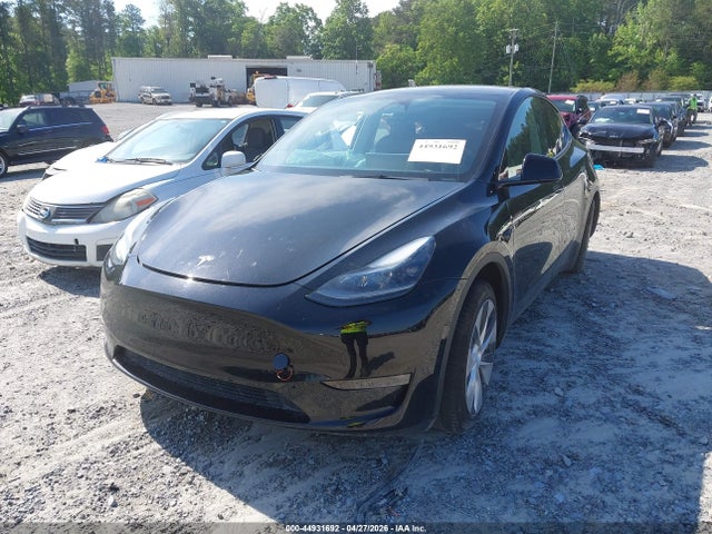 2023 Tesla Model Y მანქანა იყიდება აუქციონზე, vin: 7SAYGAEE2PF880108, აუქციონის ნომერი: 44931692