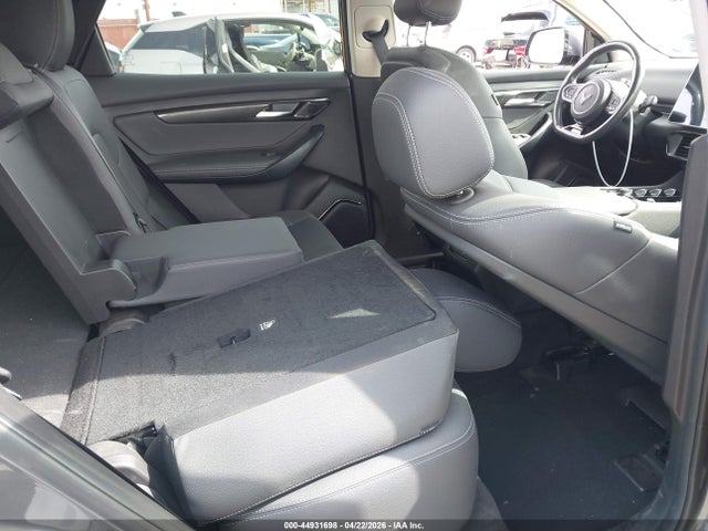 Vinfast Vf 8 Eco 2023 RLLV1AEB8PH001241 Image 8