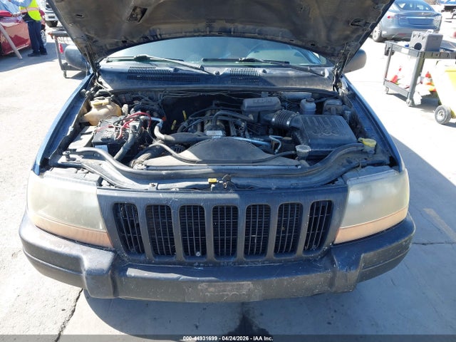 2000 Jeep Grand Cherokee Laredo მანქანა იყიდება აუქციონზე, vin: 1J4G248S9YC205567, აუქციონის ნომერი: 44931699