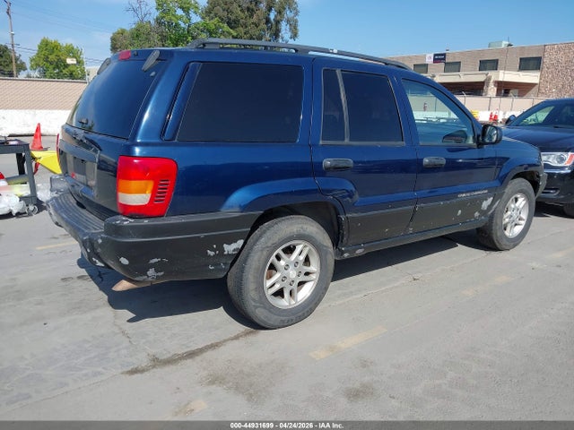 2000 Jeep Grand Cherokee Laredo მანქანა იყიდება აუქციონზე, vin: 1J4G248S9YC205567, აუქციონის ნომერი: 44931699