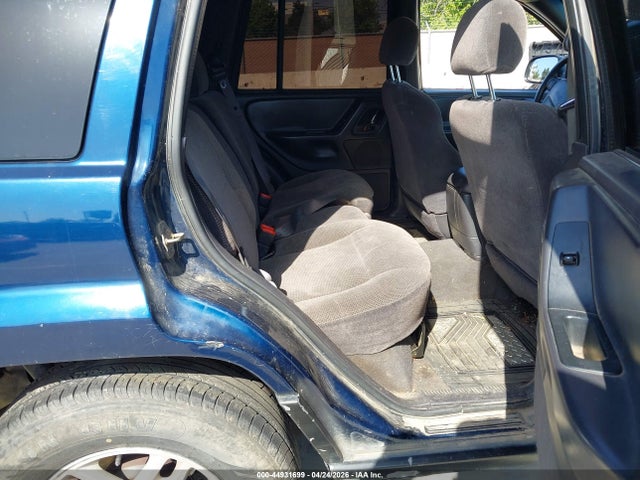 2000 Jeep Grand Cherokee Laredo მანქანა იყიდება აუქციონზე, vin: 1J4G248S9YC205567, აუქციონის ნომერი: 44931699
