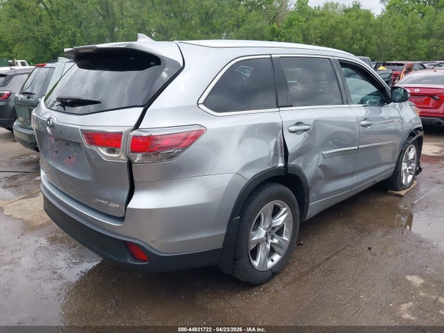 44931722 :رقم المزاد ، 5TDDKRFH0GS349129 vin ، 2016 Toyota Highlander Limited Platinum V6 مزاد بيع