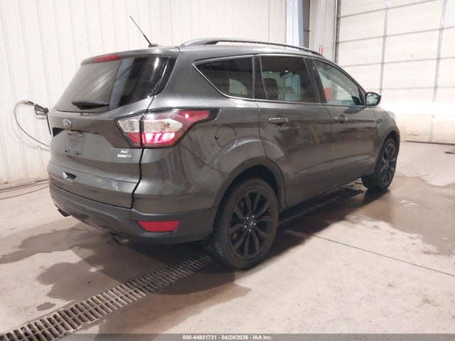 Продаж на аукціоні авто 2018 Ford Escape Se, vin: 1FMCU9GD5JUA42331, номер лоту: 44931731