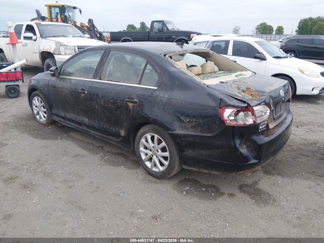 2014 Volkswagen Jetta 1.8t Se მანქანა იყიდება აუქციონზე, vin: 3VWD07AJ1EM354807, აუქციონის ნომერი: 44931747