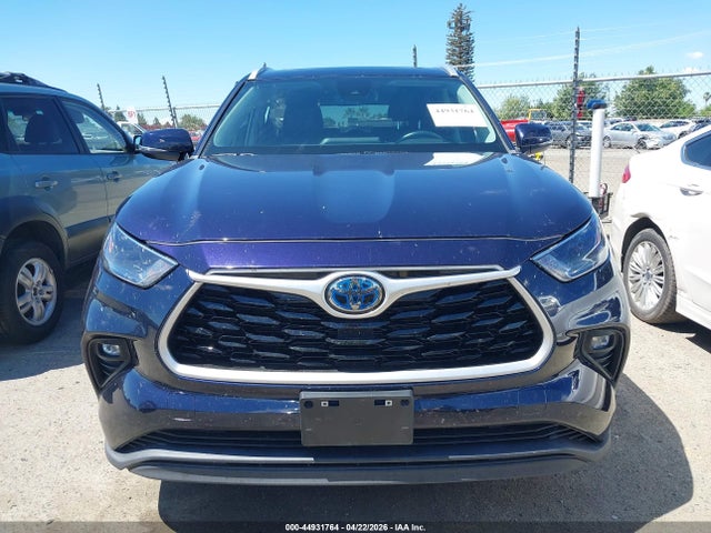 5TDHARAH0NS511320 Toyota Highlander Hybrid Xle