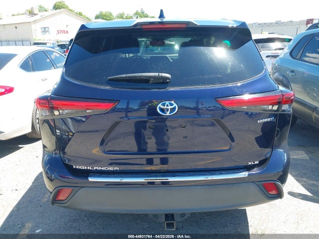 5TDHARAH0NS511320 Toyota Highlander Hybrid Xle