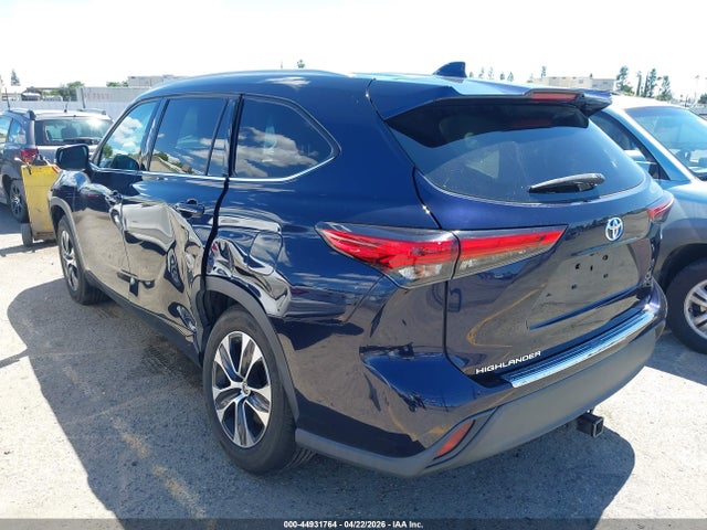 5TDHARAH0NS511320 Toyota Highlander Hybrid Xle