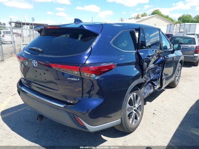 5TDHARAH0NS511320 Toyota Highlander Hybrid Xle