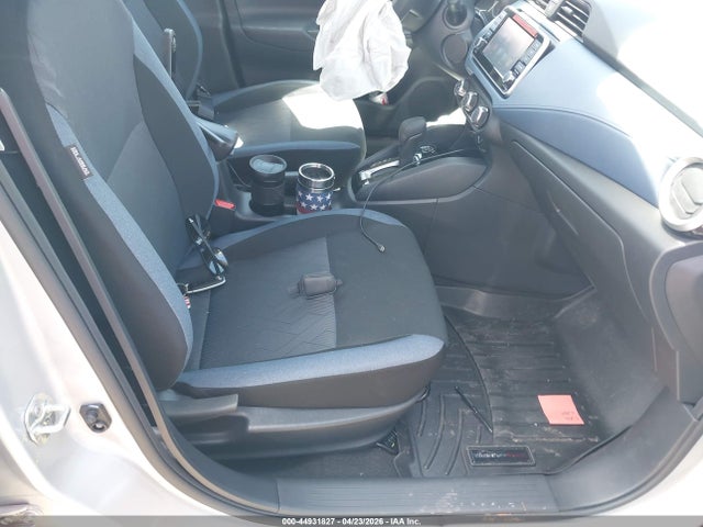 Продажа на аукционе авто 2025 Nissan Versa 1.6 Sv, vin: 3N1CN8EV2SL877096, номер лота: 44931827