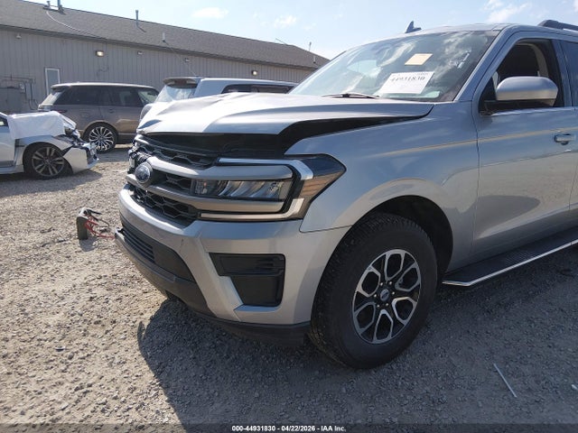 2023 Ford Expedition Xlt მანქანა იყიდება აუქციონზე, vin: 1FMJU1J81PEA59411, აუქციონის ნომერი: 44931830