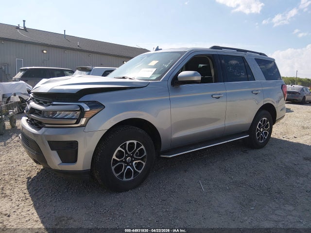 2023 Ford Expedition Xlt მანქანა იყიდება აუქციონზე, vin: 1FMJU1J81PEA59411, აუქციონის ნომერი: 44931830