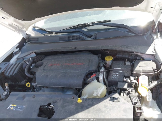 2022 Jeep Compass Latitude Lux 4x4 მანქანა იყიდება აუქციონზე, vin: 3C4NJDFB8NT178719, აუქციონის ნომერი: 44931841