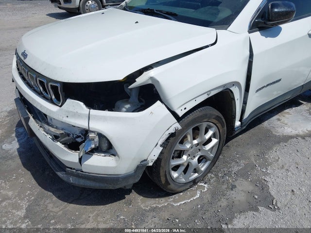 2022 Jeep Compass Latitude Lux 4x4 მანქანა იყიდება აუქციონზე, vin: 3C4NJDFB8NT178719, აუქციონის ნომერი: 44931841