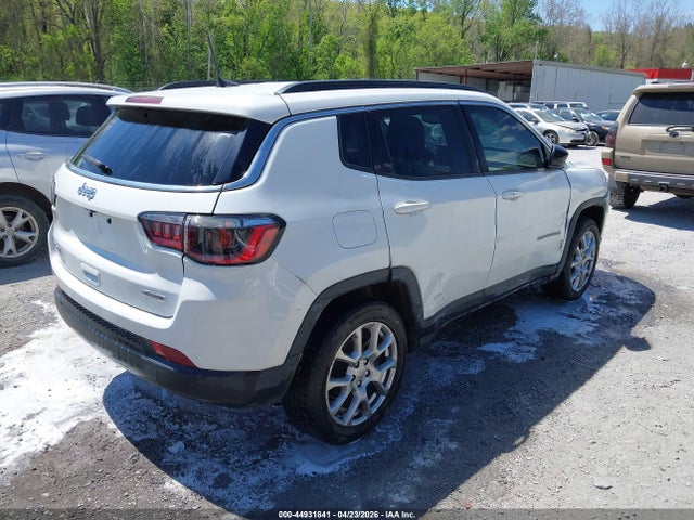 2022 Jeep Compass Latitude Lux 4x4 მანქანა იყიდება აუქციონზე, vin: 3C4NJDFB8NT178719, აუქციონის ნომერი: 44931841