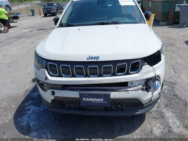 2022 Jeep Compass Latitude Lux 4x4 მანქანა იყიდება აუქციონზე, vin: 3C4NJDFB8NT178719, აუქციონის ნომერი: 44931841