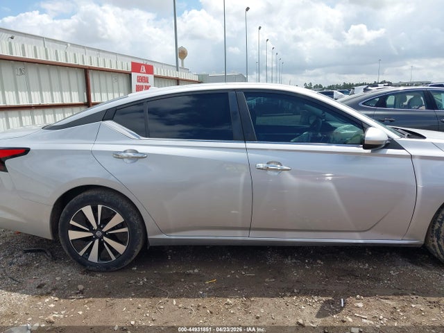44931851 :رقم المزاد ، 1N4BL4DV6MN315896 vin ، 2021 Nissan Altima Sv Fwd مزاد بيع