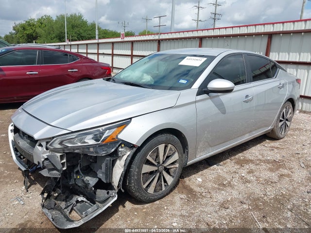 44931851 :رقم المزاد ، 1N4BL4DV6MN315896 vin ، 2021 Nissan Altima Sv Fwd مزاد بيع