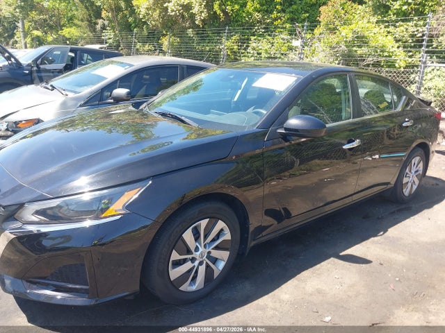 44931896 :رقم المزاد ، 1N4BL4BV1PN320169 vin ، 2023 Nissan Altima S Fwd مزاد بيع