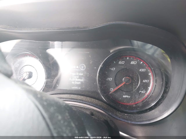 2C3CDXBG7LH177864 Dodge Charger Sxt Rwd