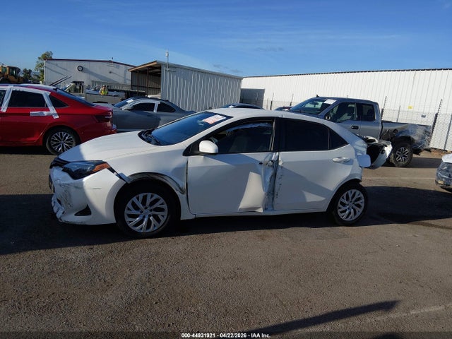 5YFBURHE8KP926964 Toyota COROLLA LE