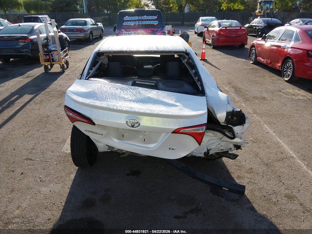 5YFBURHE8KP926964 Toyota COROLLA LE
